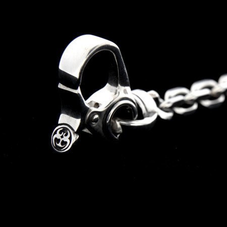 BRACELET - CLAN MOMO