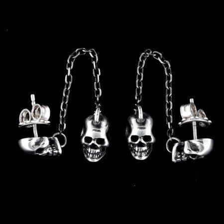 EARRING - SKULLS AND CHAIN