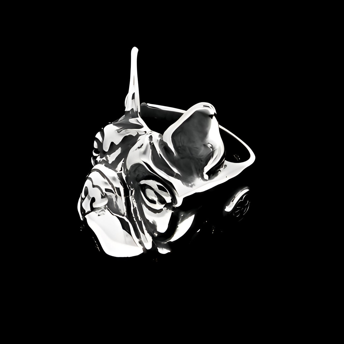 FRENCH BULLDOG