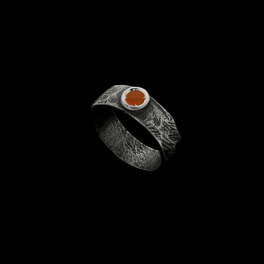 PIEDRA Y FUEGO