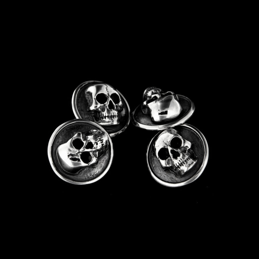 SKULLSTUD