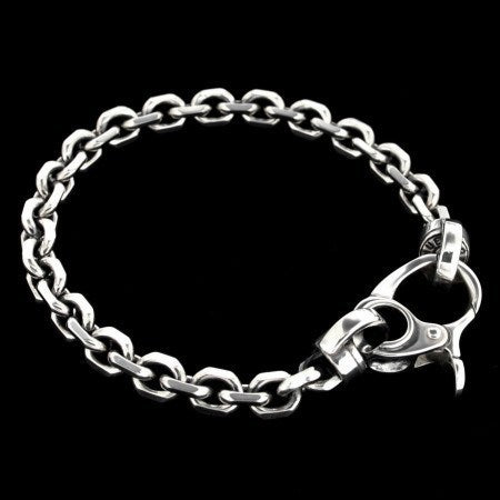 BRACELET - CLAN MOMO